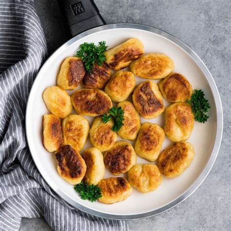 homemade-potato-gnocchi-recipe-joyfoodsunshine image