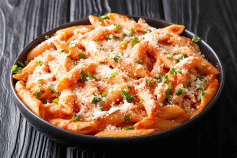 7-best-spicy-vodka-pasta-recipes-pastacom image