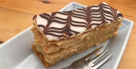 mille-feuilles-traditional-sweet-pastry-from-france image