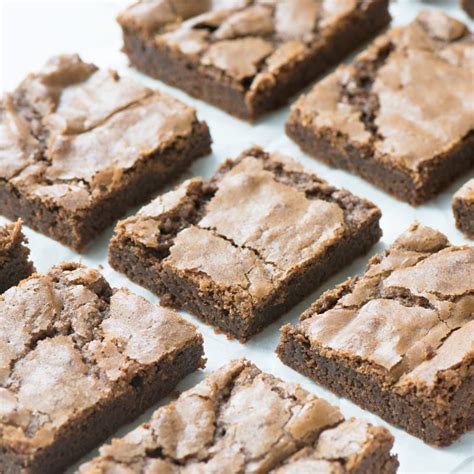 easy-chocolate-brownies-that-taste-amazing image