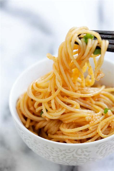 garlic-sriracha-noodles-rasa-malaysia image
