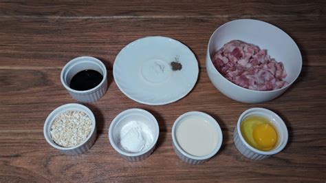 how-to-make-a-beef-burger-patty-with-oatmeal-delishably image