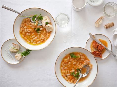 recipe-white-bean-and-chorizo-soup-cond-nast image