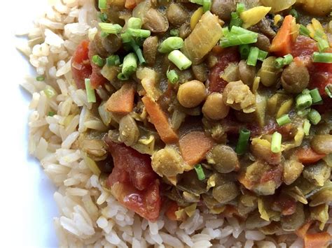 spicy-lentil-dal-healthy-eating-101 image