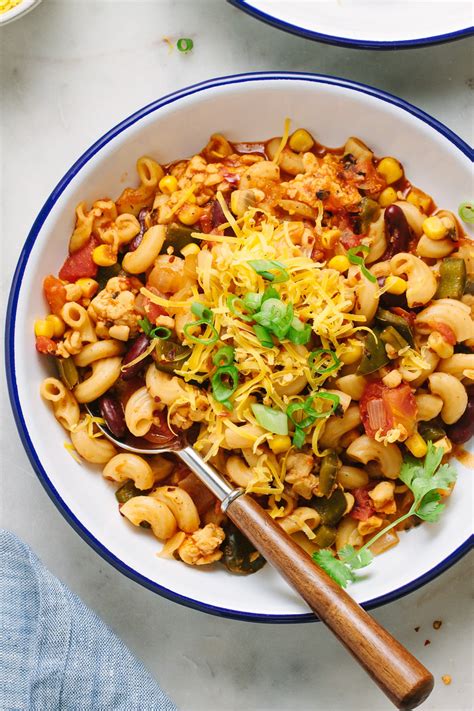 the-best-one-pot-vegan-chili-mac-the-simple image