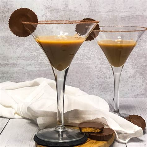peanut-butter-cup-martini-a-tasty-dessert-martini image