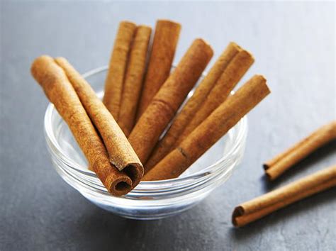 cinnamon-popovers-cookstrcom image