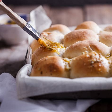 easy-garlic-butter-dinner-rolls-simply-delicious image
