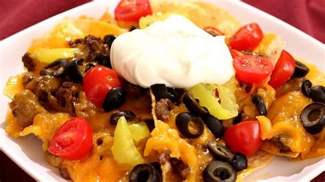 super-nachos-recipe-amy-lynns-kitchen image