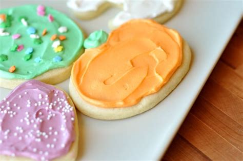 sugar-cookies-my-favorite-recipe-mels-kitchen-cafe image