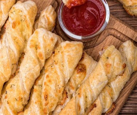 air-fryer-ham-and-cheese-twists-fork-to-spoon image