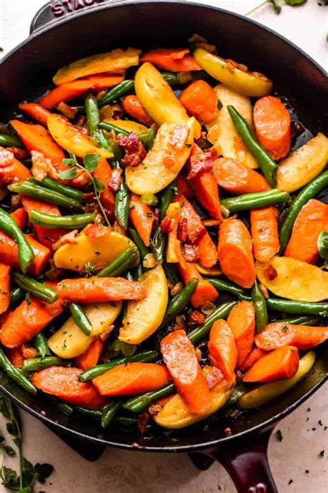 sweet-and-spicy-carrots-and-green-beans-diethood image