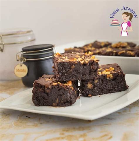 chocolate-walnut-brownies-recipe-veena-azmanov image