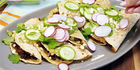 make-ahead-tacos-in-a-bag-delish image