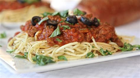 homemade-spaghetti-sauce-recipe-divas-can-cook image