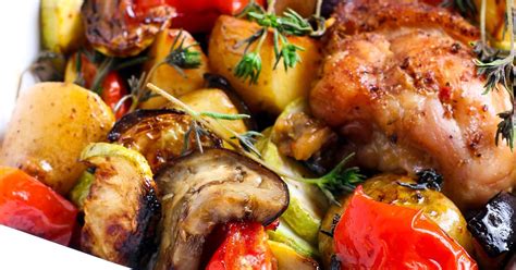 chicken-and-sausage-tray-bake-the-happy-foodie image