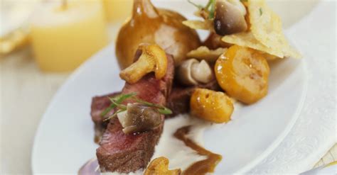 roast-beef-with-onion-and-mushroom-recipe-eat image