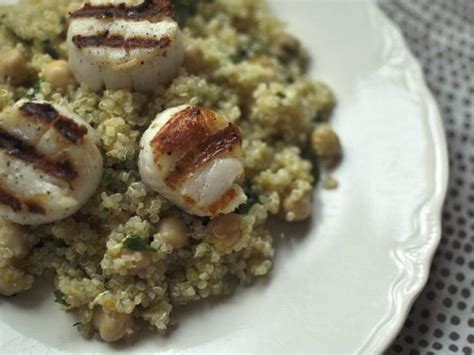 grilled-scallops-with-orange-scented-quinoa-food image