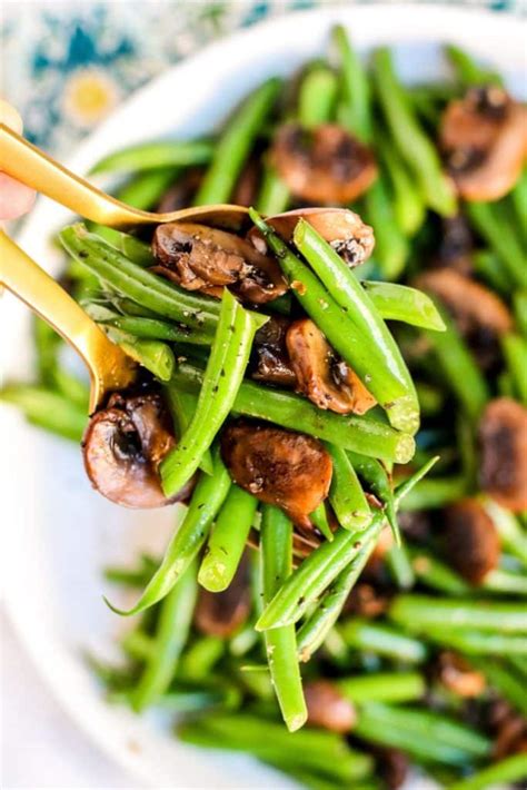 sauteed-green-beans-with-mushrooms-veggies-save image