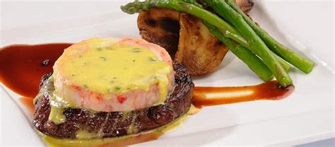 butter-poached-lobster-with-bearnaise-sauce image