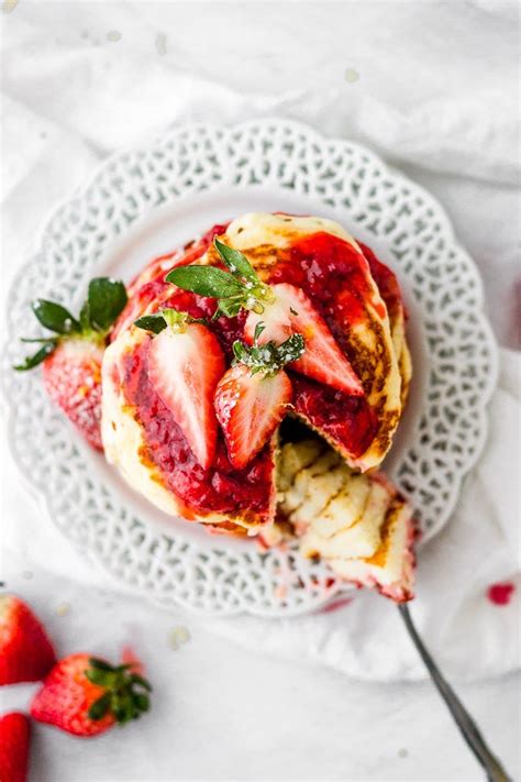 lemon-mascarpone-pancakes-with-strawberry-sauce image