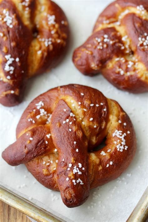 ballpark-pretzels-karens-kitchen-stories image