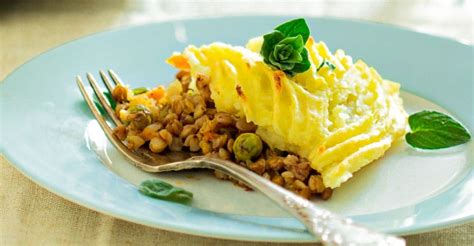 vegetable-curried-shepherds-pie-center-for-nutrition image