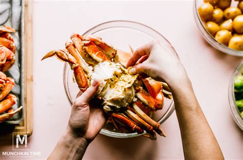 garlic-butter-dungeness-crab-recipe-munchkin-time image