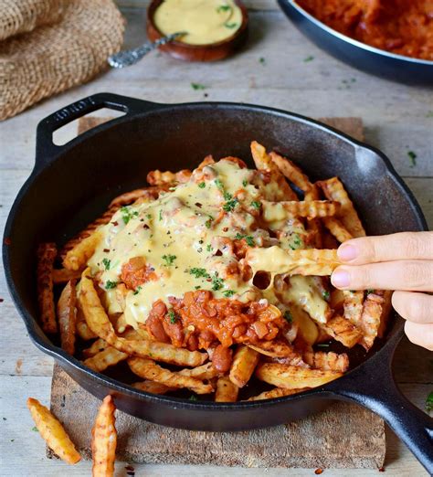 vegan-chili-cheese-fries-easy-healthy image