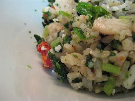 chicken-spinach-and-feta-brown-rice-bowl image