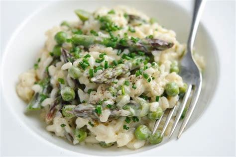 asparagus-and-pea-risotto-recipe-lovefoodcom image