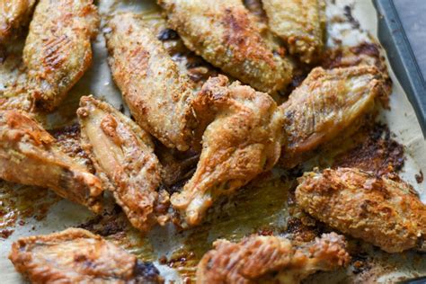 crispy-oven-fried-chicken-wings-curbing-carbs image