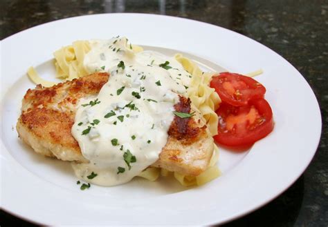 chicken-breasts-with-creamy-parmesan-sauce-the image