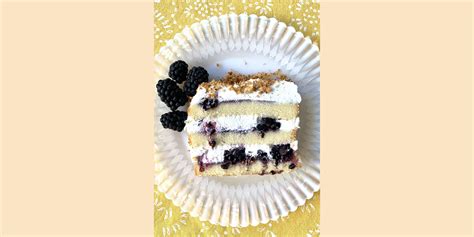 the-pioneer-womans-blackberry-icebox-cake image