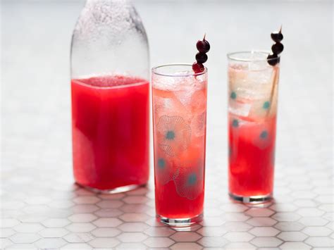 24-sparkling-cocktail-recipes-for-a-bubbly-new-years-eve image