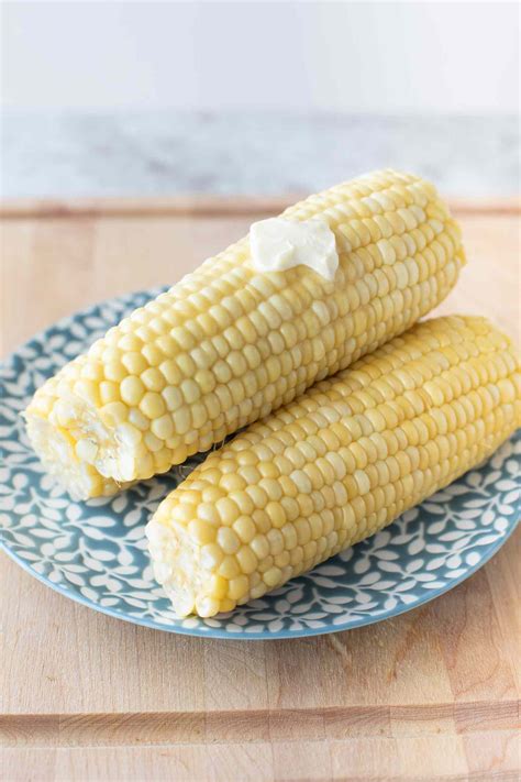 how-to-cook-corn-on-the-cob-simply image