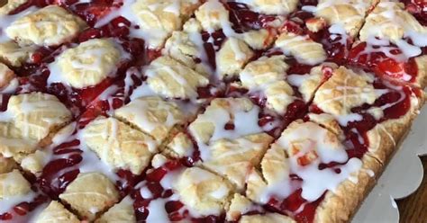 10-best-cherry-bars-with-cherry-pie-filling image