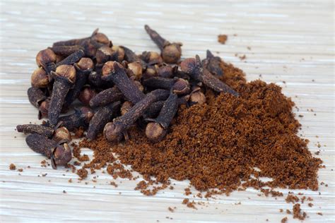 what-are-cloves-and-how-are-they-used-the-spruce-eats image