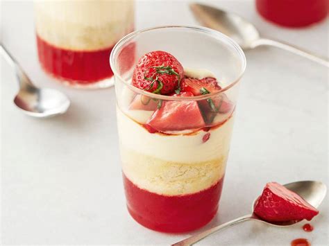 strawberry-trifle-recipes-gordon-ramsay-restaurants image