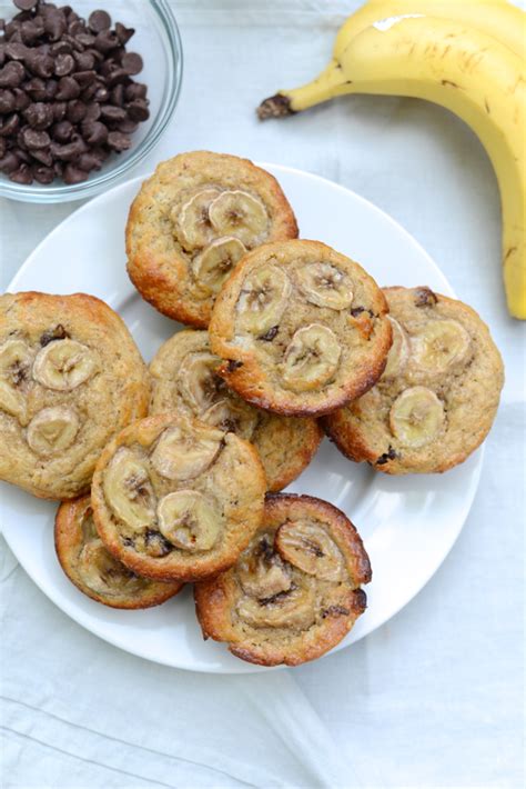 banana-mocha-chocolate-chip-muffins-m-loves-m image