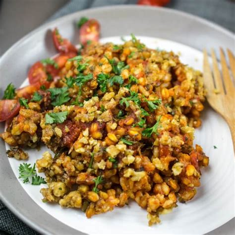 baked-farro-with-tomato-and-herbs-yup-its-vegan image