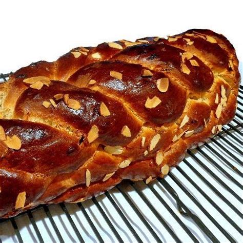 23-awesome-christmas-breads-ideas-christmas-bread image