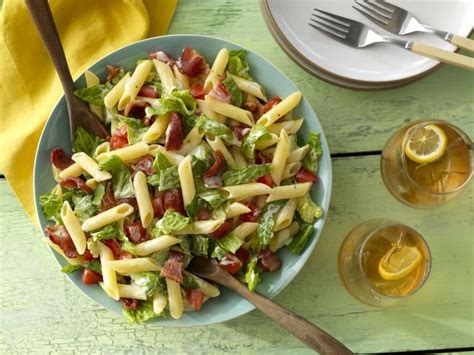 gluten-free-ranch-blt-pasta-salad-recipe-barilla image