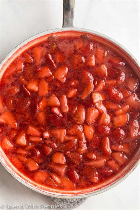 strawberry-sauce-fresh-or-frozen-berries-spend image