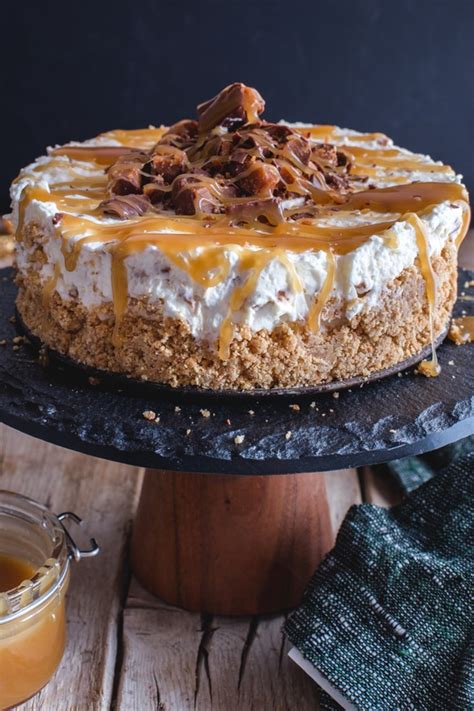toffee-caramel-no-bake-cheesecake-an-italian-in-my-kitchen image