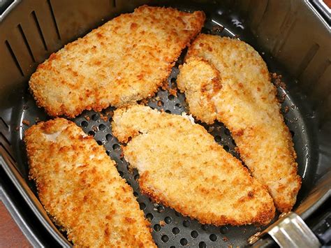 air-fryer-chicken-schnitzels-cooking-perfected image