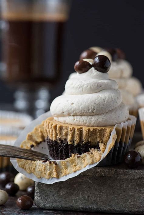 mini-coffee-cheesecakes-the-first-year image