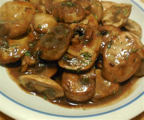 teriyaki-sauteed-mushrooms-in-a-red-wine-sauce image