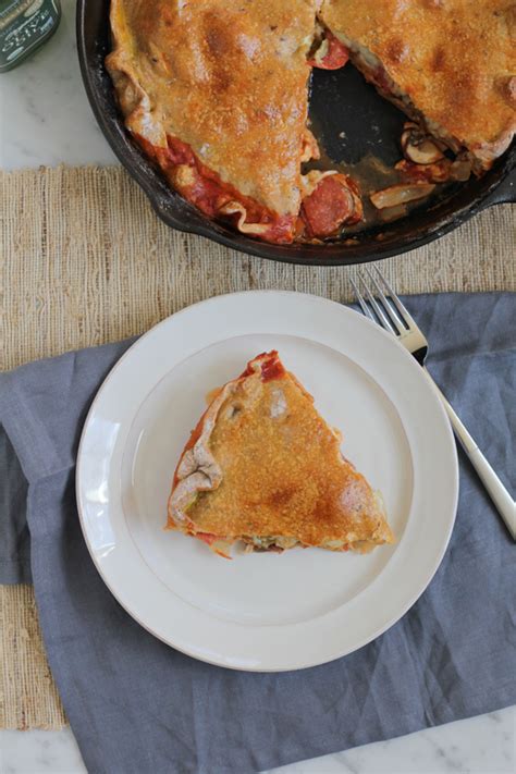 pepperoni-pizza-pot-pie-hip-foodie-mom image