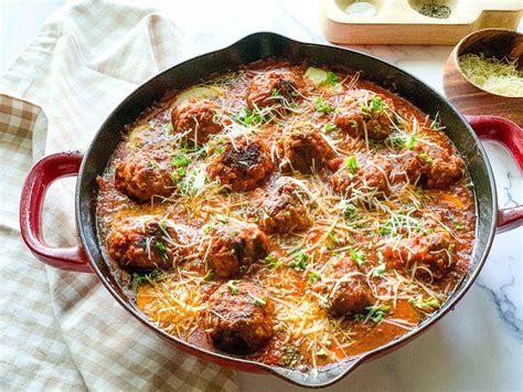 one-pot-meatballs-with-marinara-sauce-the-feathered image